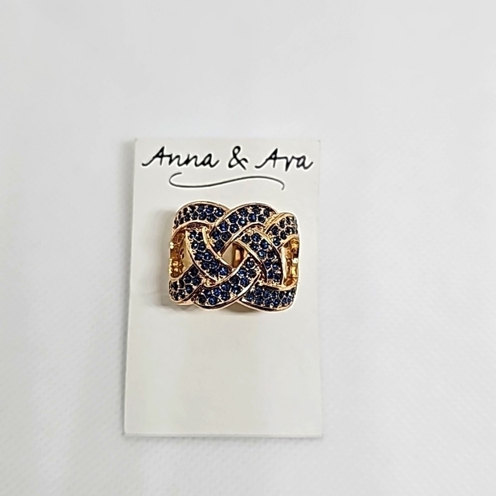 Anna&Ava adjustable stretchy chunky ring